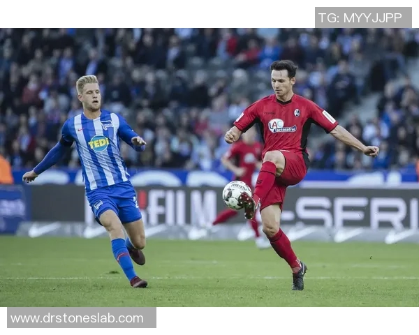 柏林赫塔主场取胜,击败弗赖堡,豪取3分! 柏林赫塔主场取胜,击败弗赖堡,豪取3分!