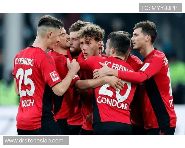 弗赖堡保不败，战平门兴格拉德巴赫，稳稳守住联赛不败战绩