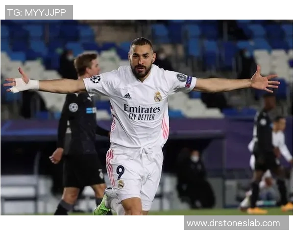 皇家马德里逆转曼城晋级八强,梅开二度的本泽马成为国王球队的英雄 皇家马德里逆转曼城晋级八强,梅开二度的本泽马成为国王球队的英雄